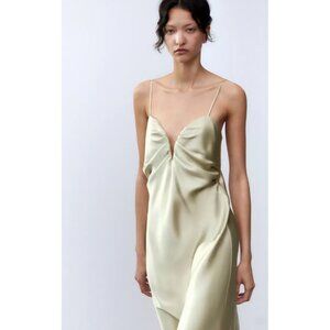 Zara Womens Bloggers Favorite Sweet Heart Satin Midi Gown Light Green Sz Medium